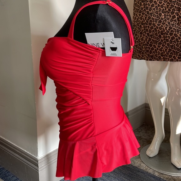 NWT swim suit - Picture 3 of 5